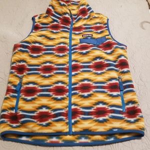 Womens Patagonia Vest, multi color. Ortega, size m